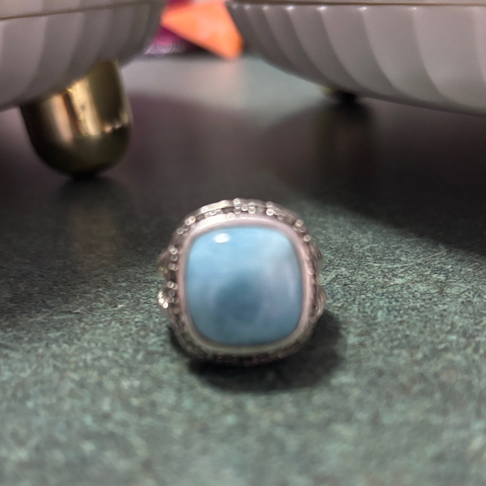 Elegant Sterling Silver and Blue Women's Ring